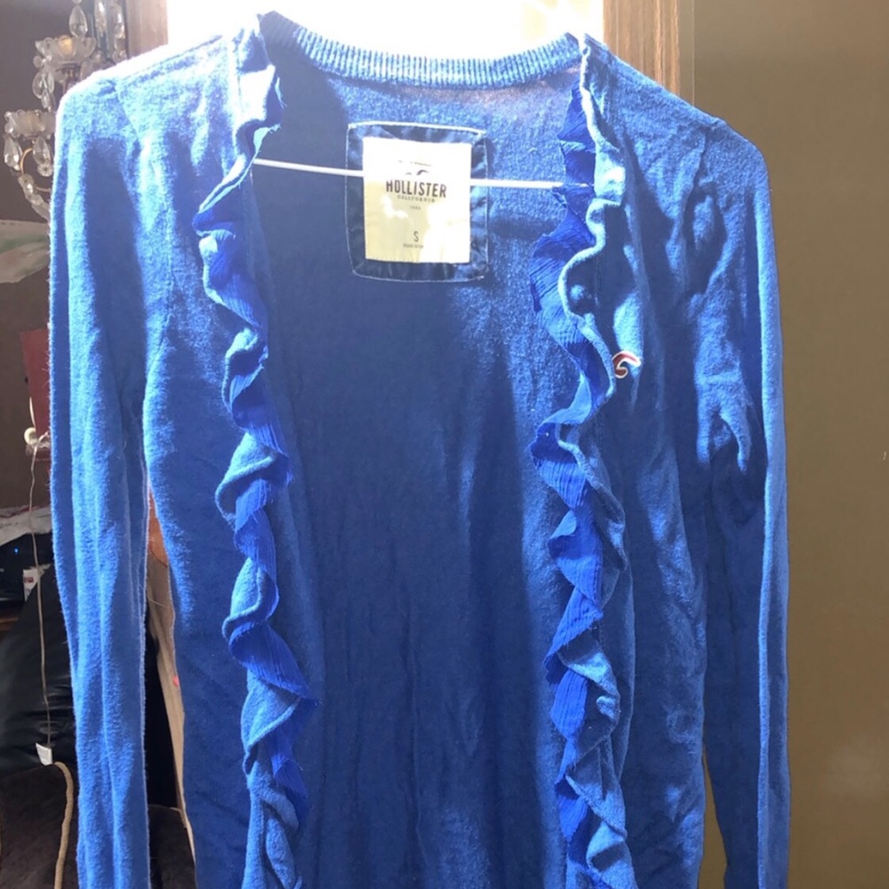 Hollister cardigan